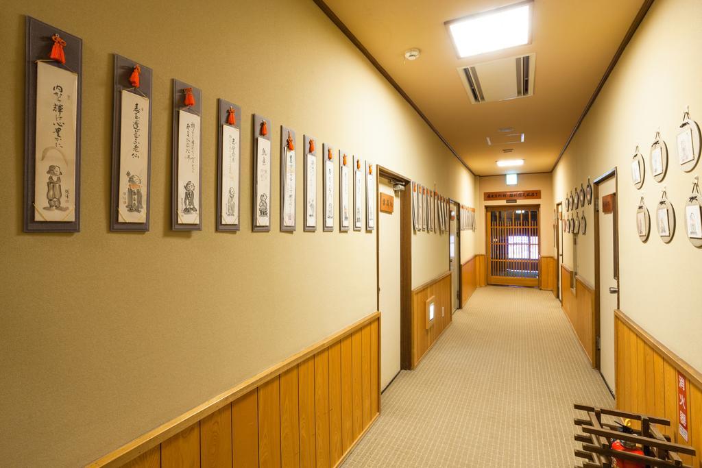 Mikunitoge Onsen Oyado Honjin Hotel ยูซาว่า ภายนอก รูปภาพ